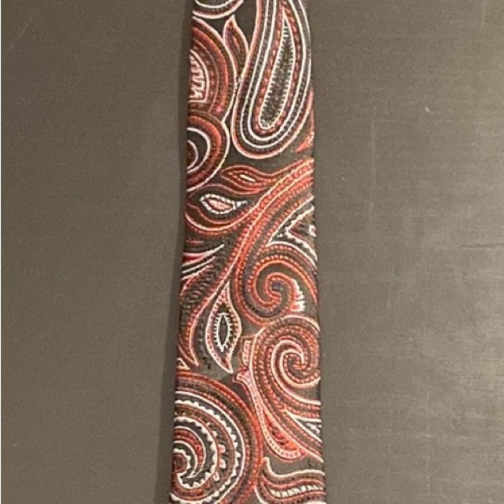 Paisley Patterned Tie